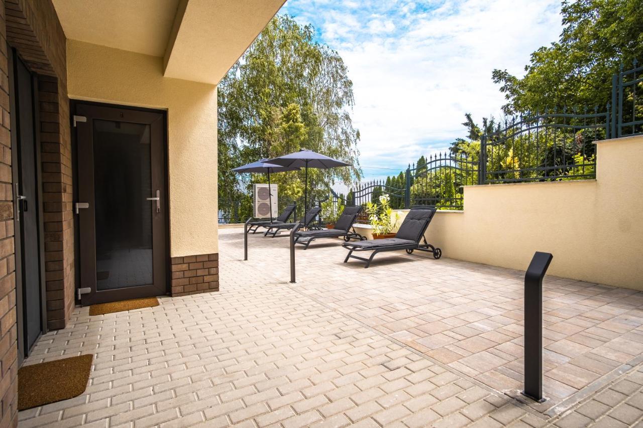 Kiss-Henezi Guest House Keszthely Eksteriør bilde