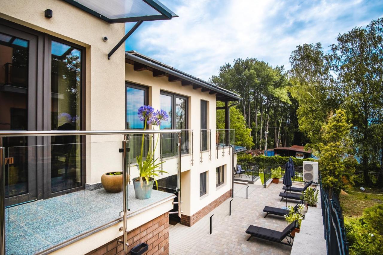 Kiss-Henezi Guest House Keszthely Eksteriør bilde
