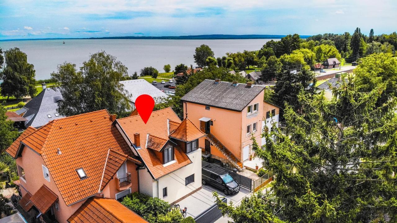 Kiss-Henezi Guest House Keszthely Eksteriør bilde