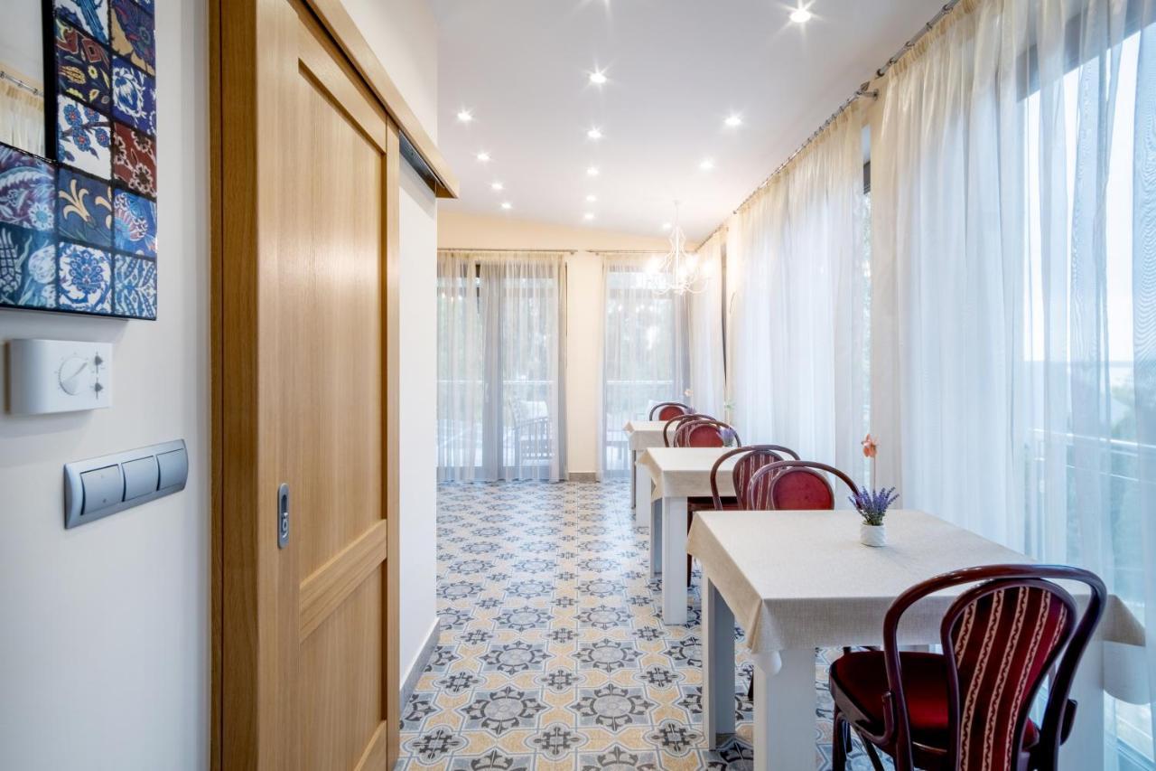 Kiss-Henezi Guest House Keszthely Eksteriør bilde