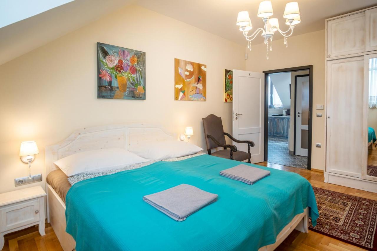 Kiss-Henezi Guest House Keszthely Eksteriør bilde