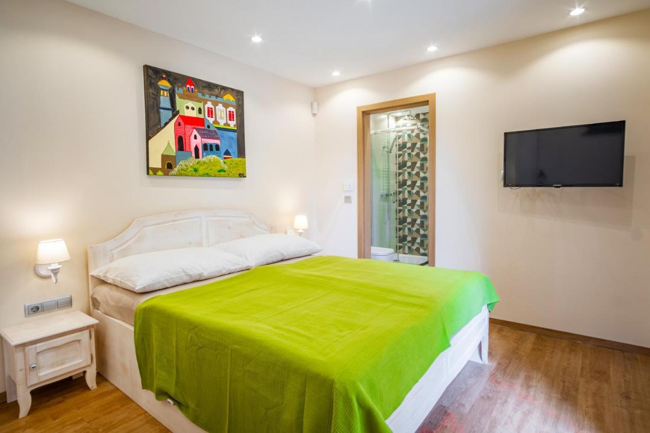 Kiss-Henezi Guest House Keszthely Eksteriør bilde